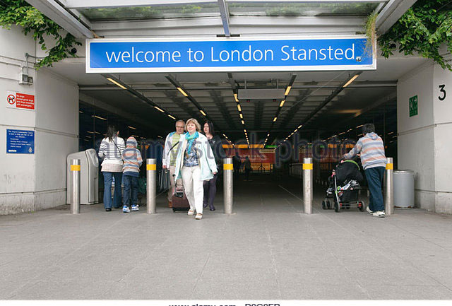 Stansted Airport Transfer Service in Hatfield - Hatfield Taxi